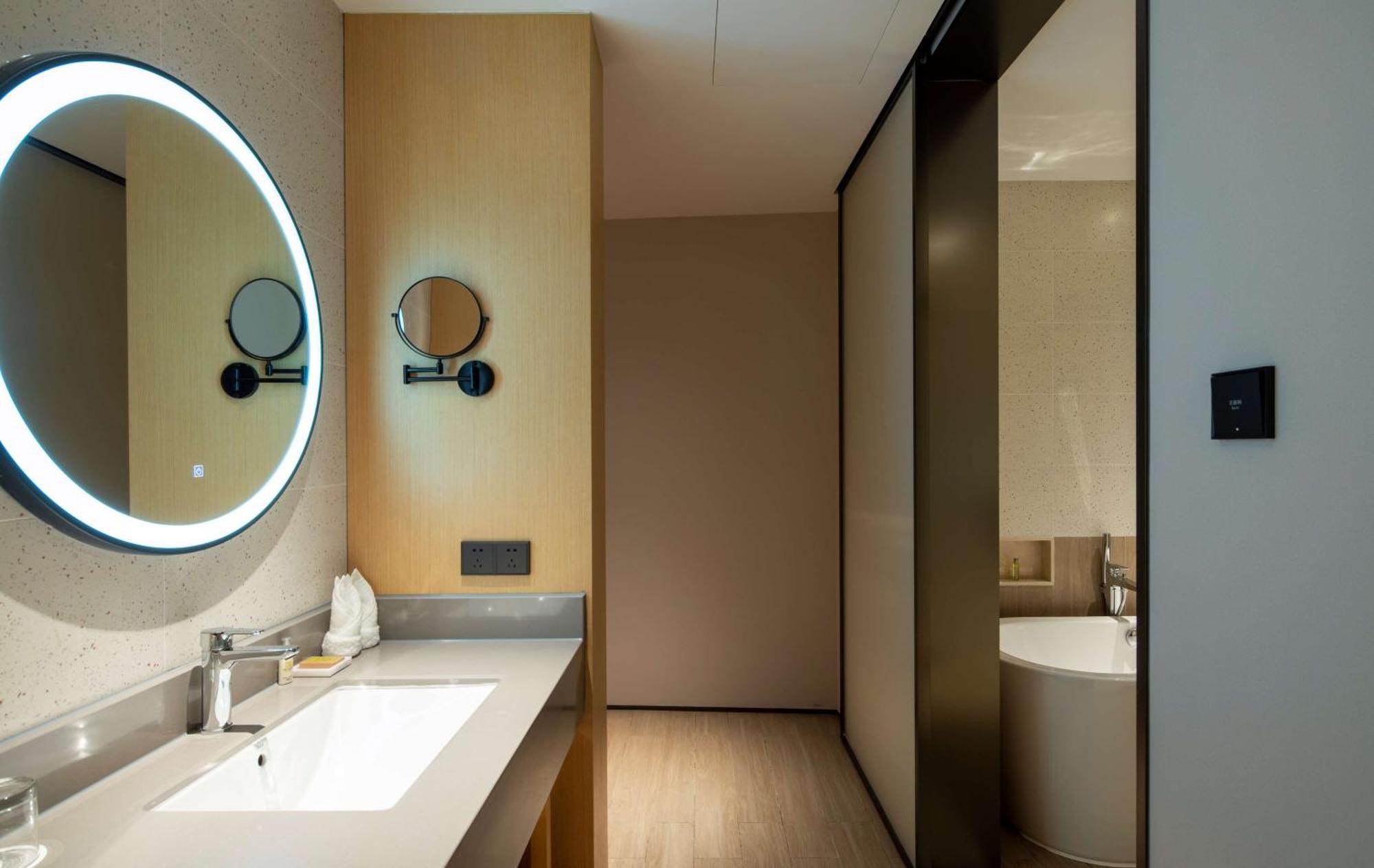 Hilton Garden Inn Zhuhai Hengqin Sumlodol Park Exterior foto